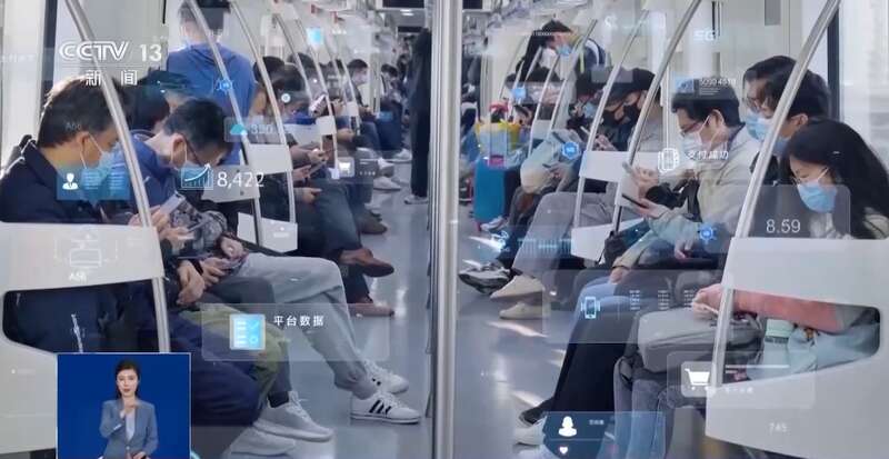 东拼西凑DeepSeek教程卖课冰球突破游戏网站转发提醒！有人(图5)